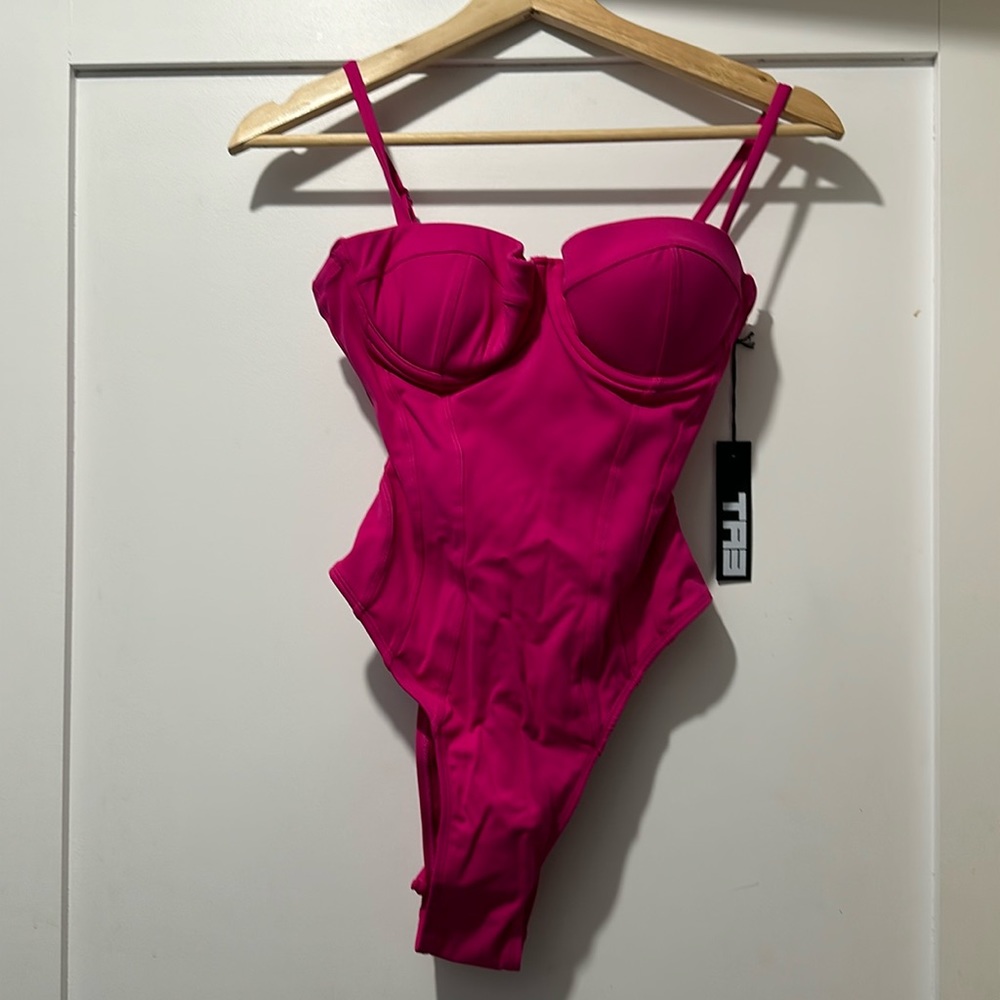 *BRAND NEW WITH TAGS* TA3 hot pink, one piece bathing suit